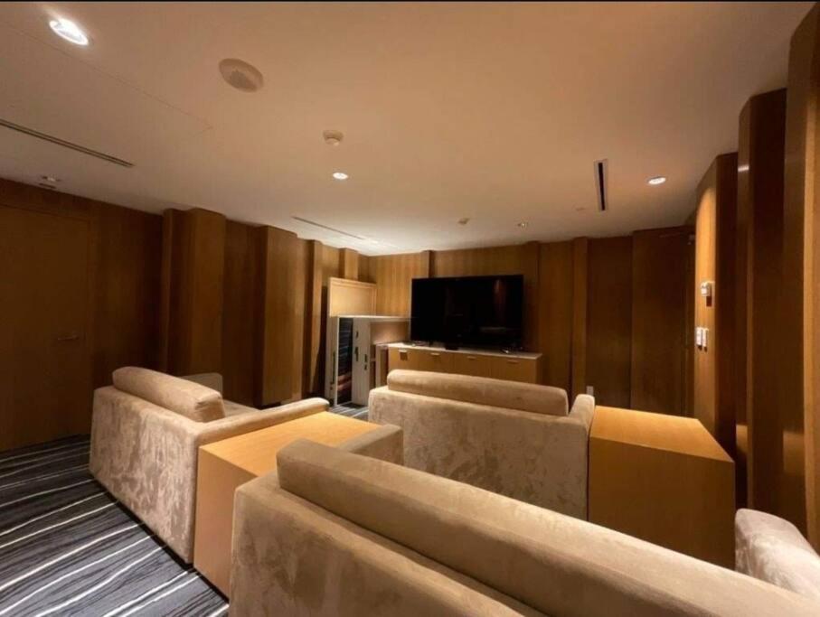 Cn Tower View With Free Parking, Pool, & More Amenities Toronto Esterno foto